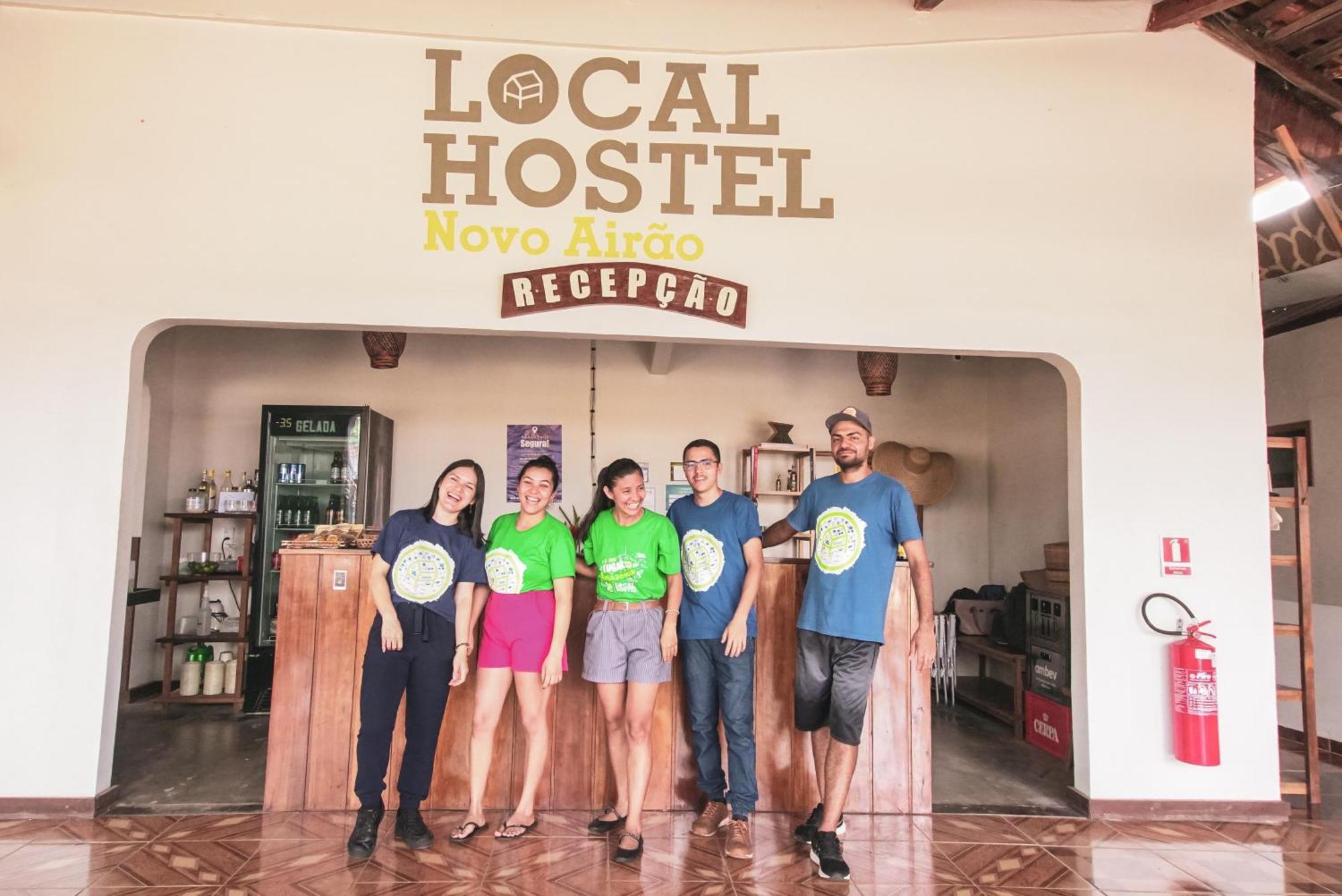 Local Hostel Novo Airao Exterior photo
